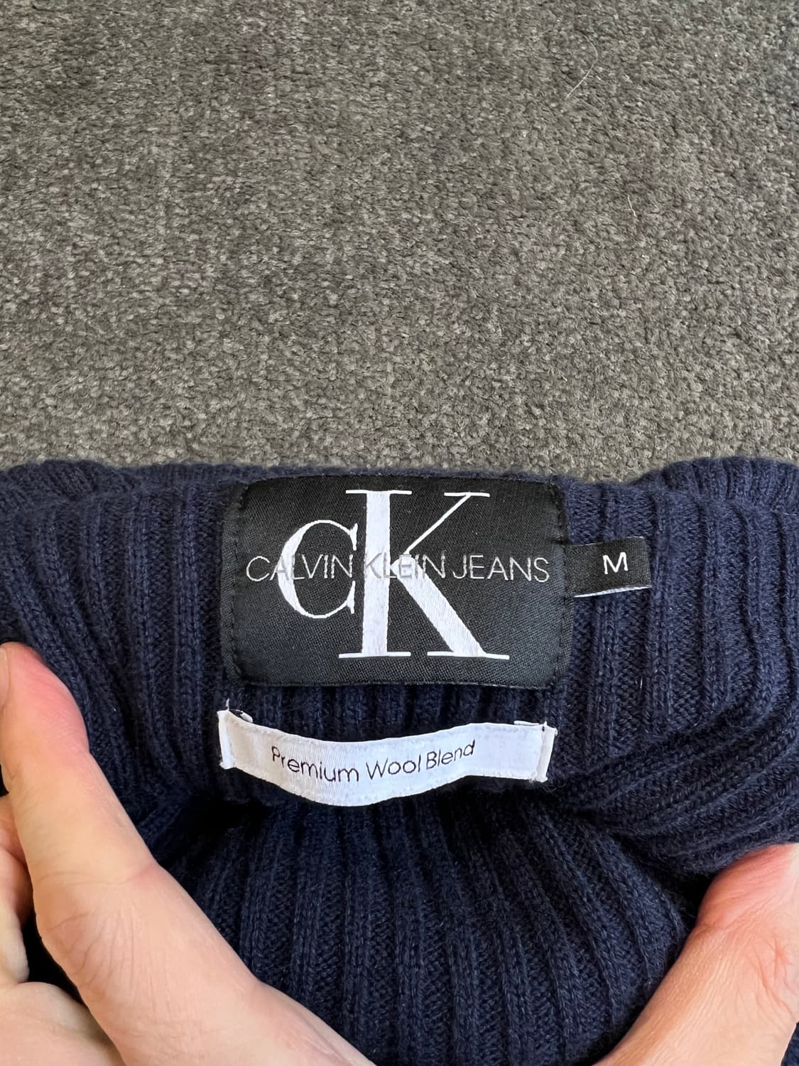 캘빈클라인 진스 터틀넥 스웨터 M 상품이미지5