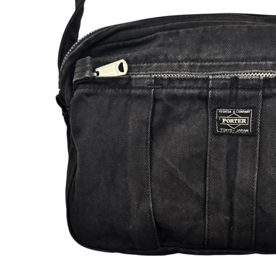 포터 페이지 헤링본 숄더백 블랙 상품이미지4