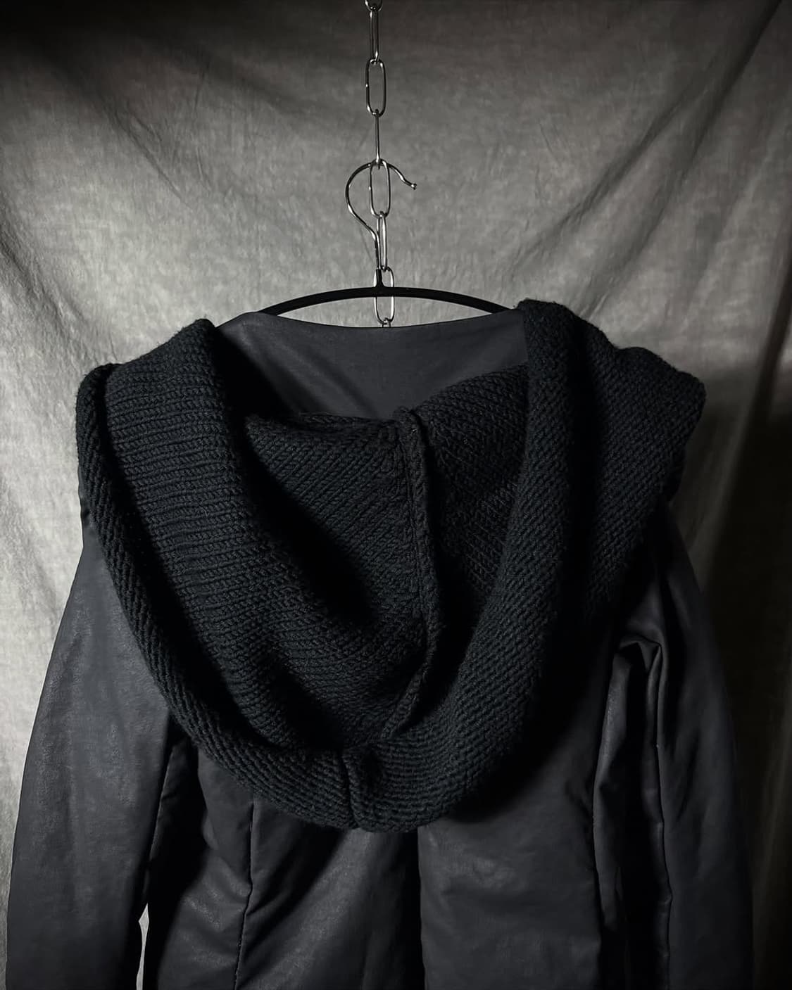 masnada 비대칭 후드 왁스 코팅 패딩 상품이미지7