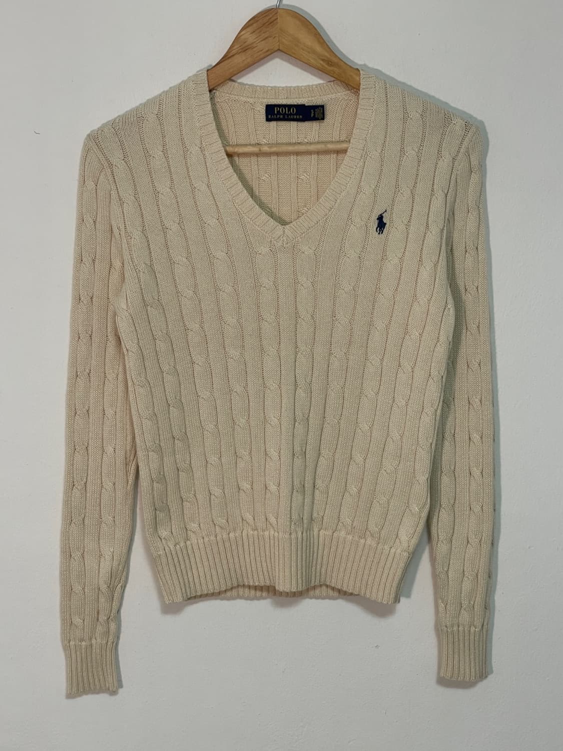 폴로 꽈배기 아이보리 니트
 상품이미지3