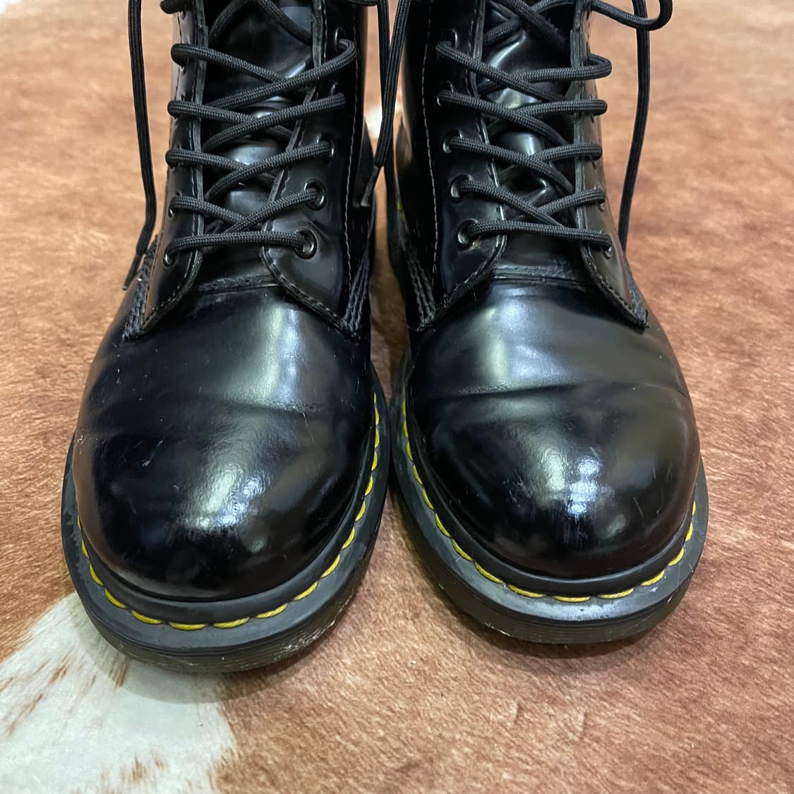 닥터마틴 8홀 부츠 상품이미지3