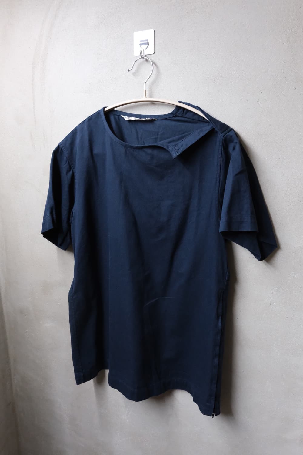 Comme des garcons 숄더 버튼 반팔 티셔츠 상품이미지1