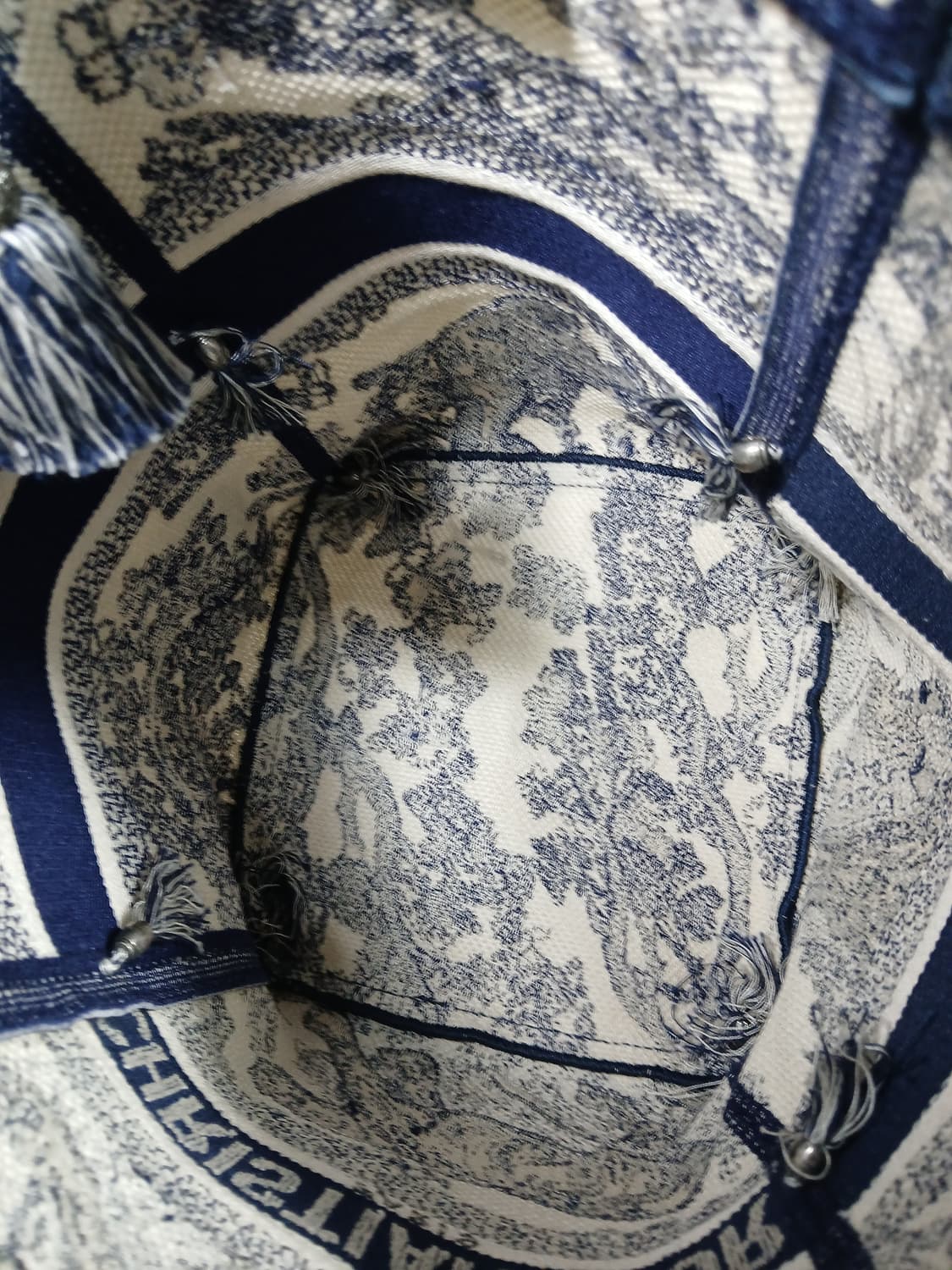 디올 디버블 버킷백 M1276VTDT 상품이미지10