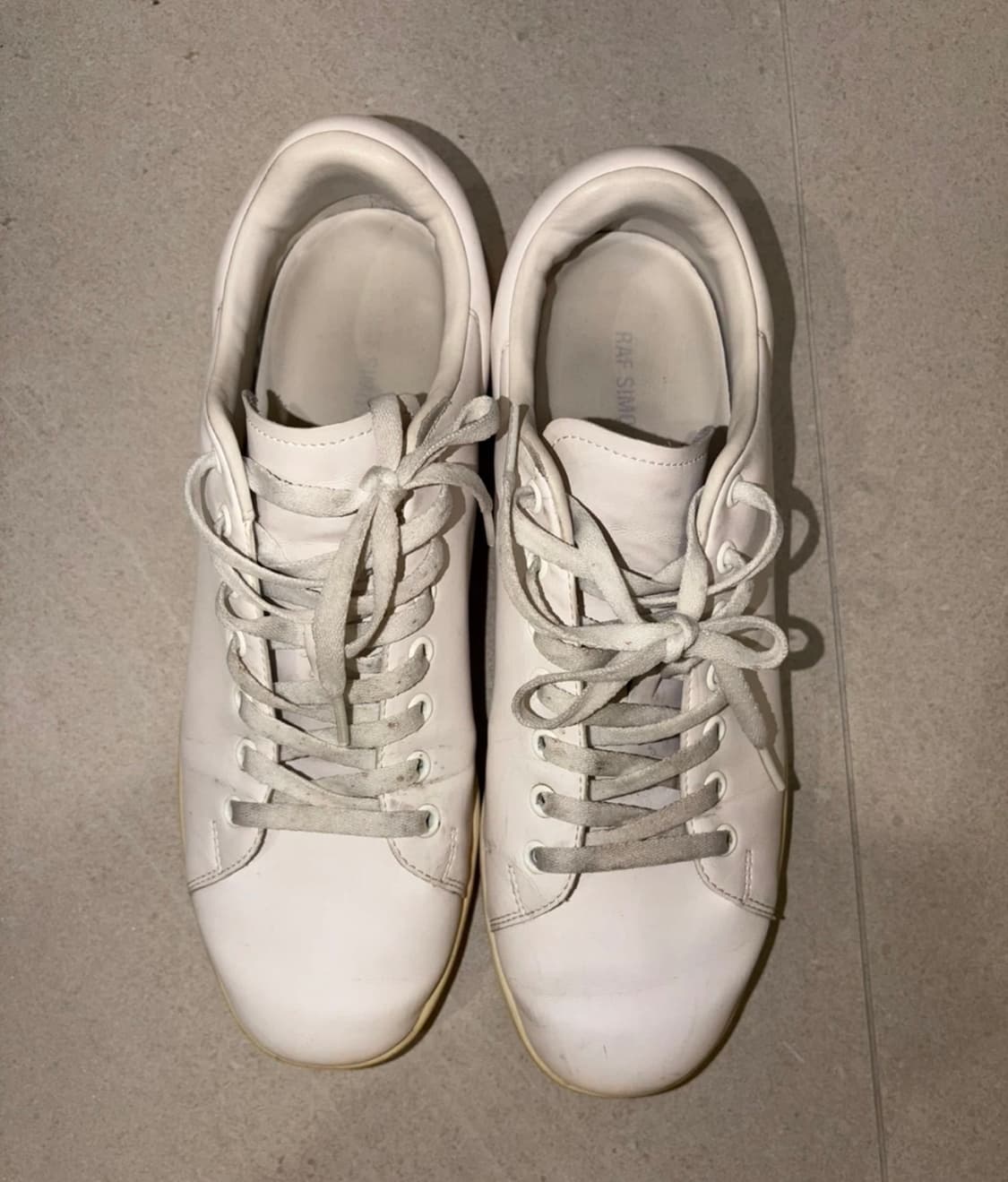 라프 시몬스 스니커 팝니다 상품이미지3