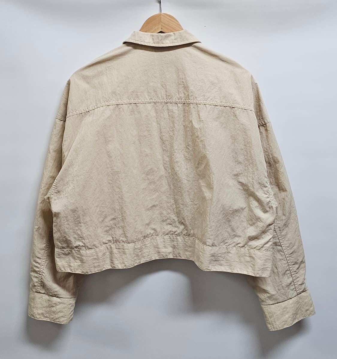 나이키 여성 크롭 에센셜 우븐 필드자켓 M 상품이미지2