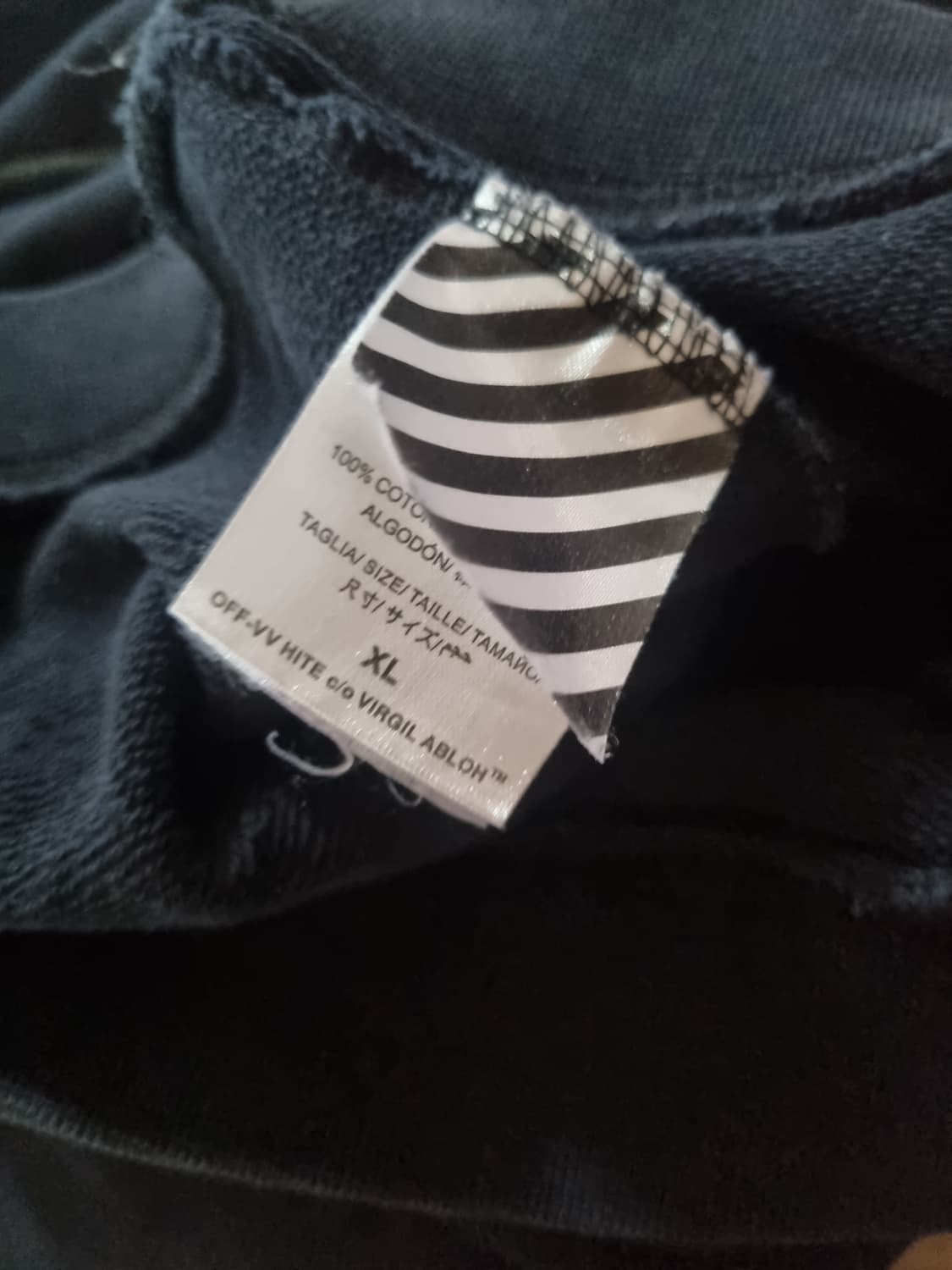 오프화이트  후드티.  M/L 상품이미지3