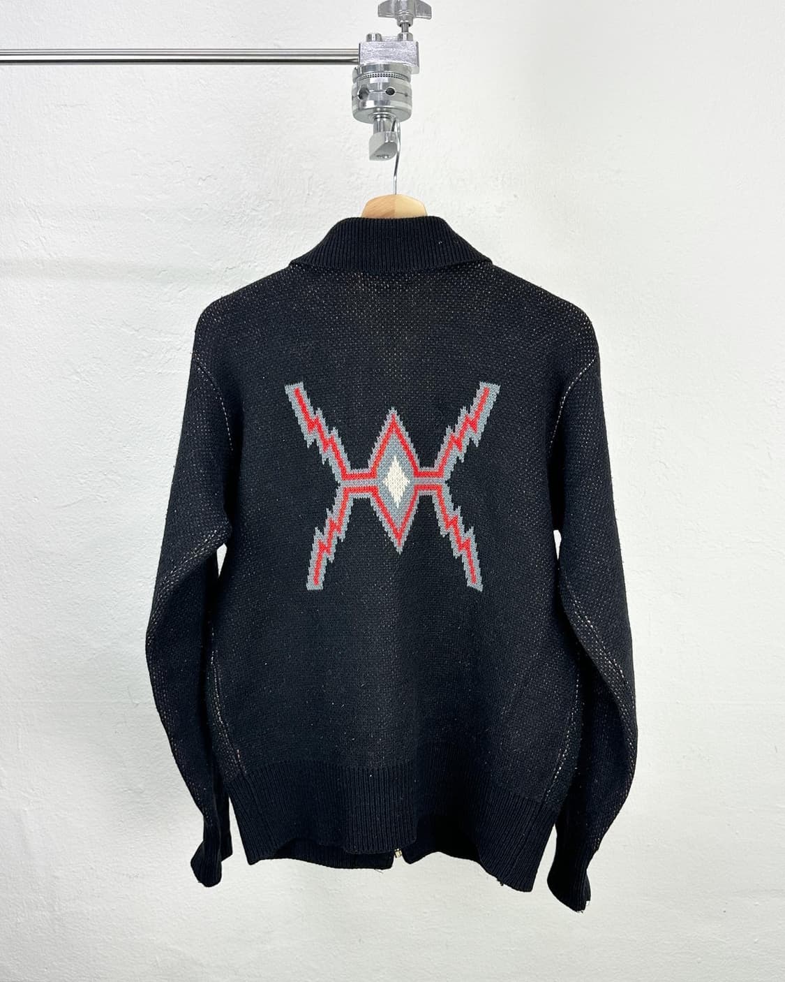 슈가케인 스타일 아이즈 블랙 나바호 카라 니트 집업 상품이미지5