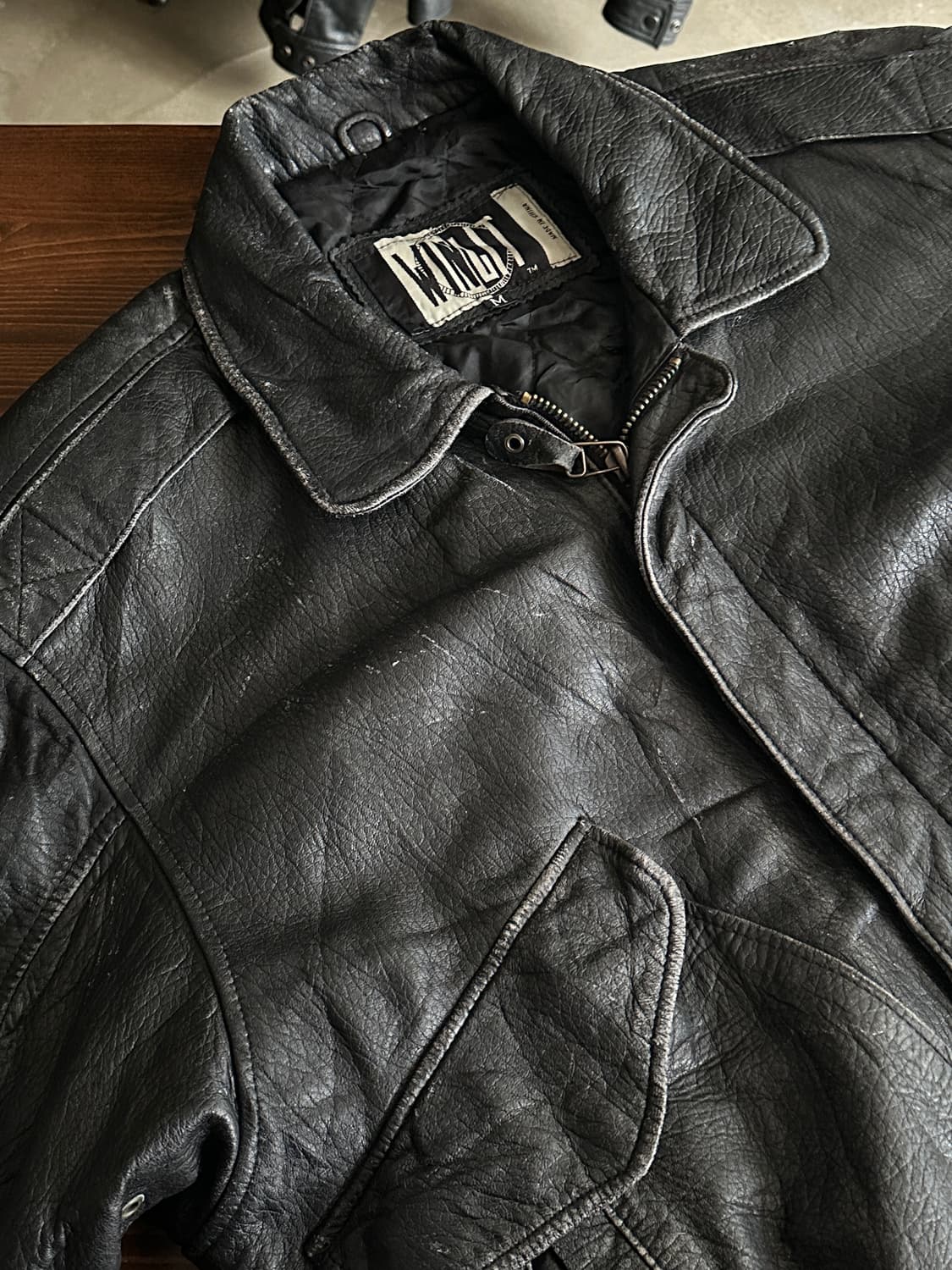 90s windt A-2 기반 변형 레더 블루종 플라이트 자켓 상품이미지6