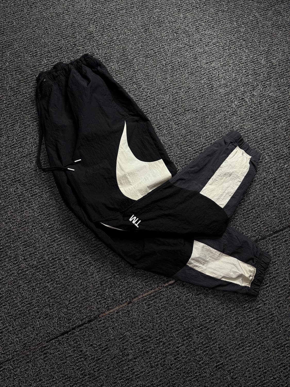 나이키 신형 빅스우시 나일론 트랙팬츠 블랙 1536 상품이미지1