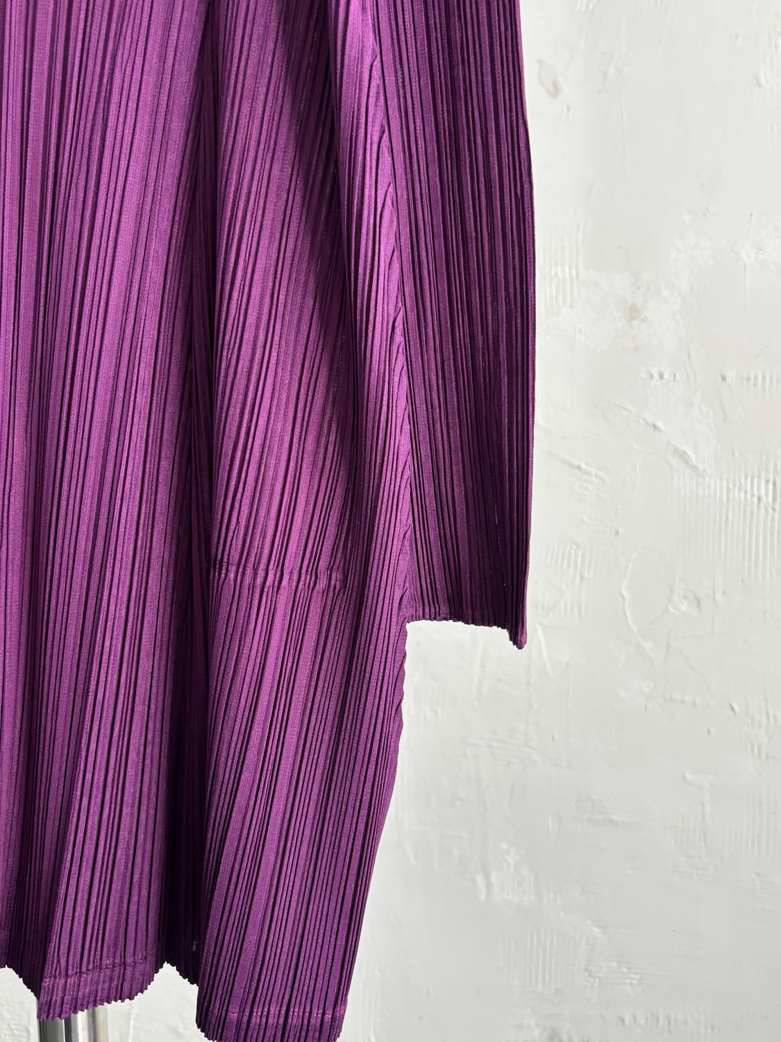 Pleats Please 플리츠플리즈 퍼플 컬러 롱슬리브  상품이미지5