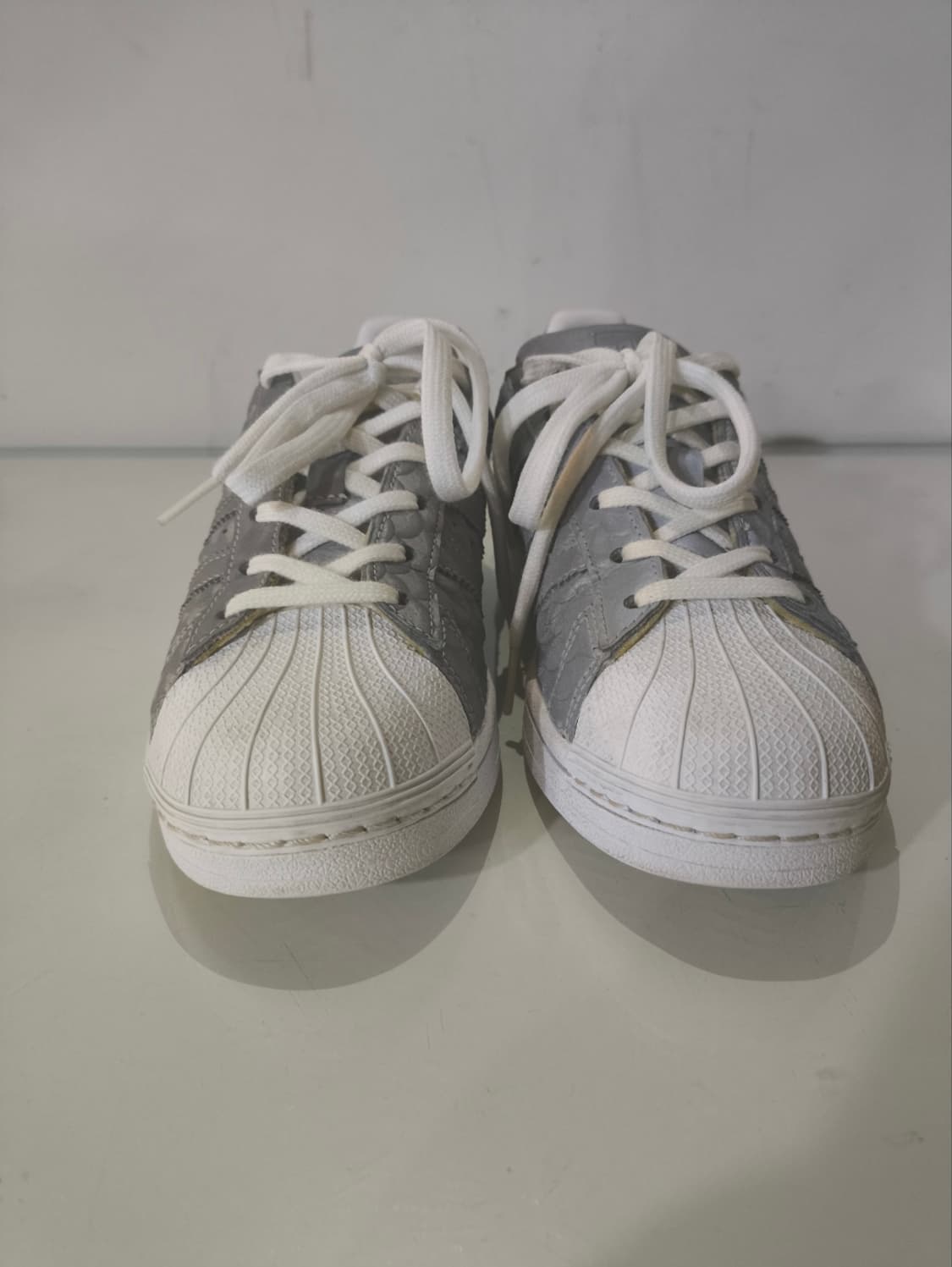 225mm 아디다스 슈퍼스타 메탈릭 리플렉티브 스니커즈 상품이미지4