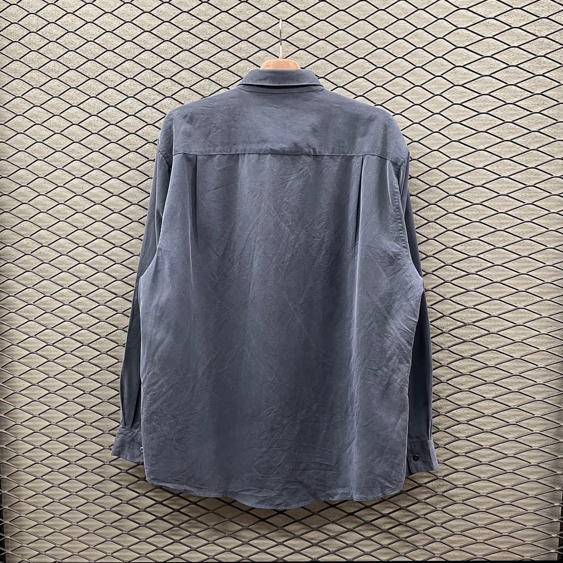 KR VINTAGE 스웨이드 셔츠 원포켓 히든버튼 디테일 블루 상품이미지3