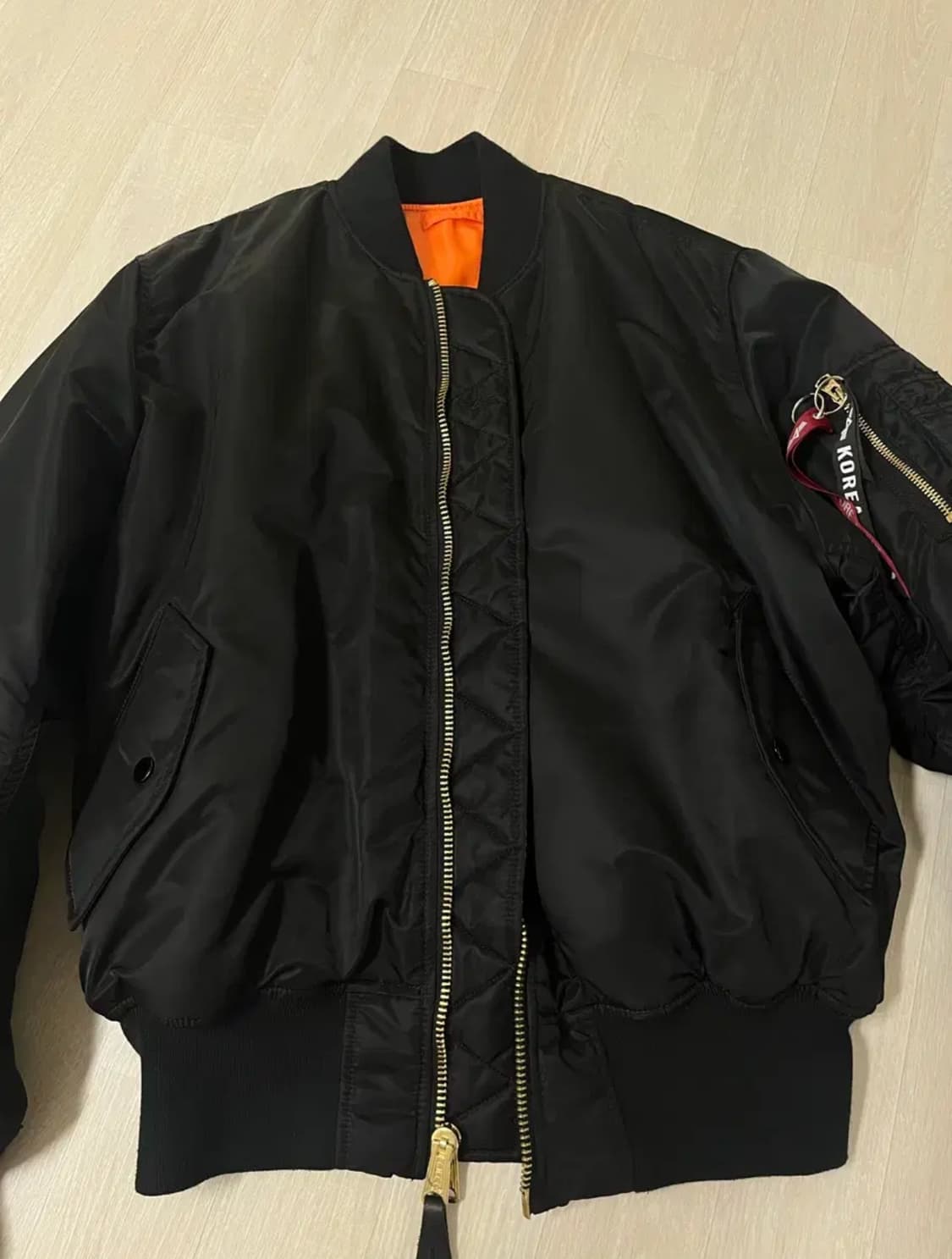 알파인더스트리 ma-1 마원 레귤러 L사이즈 판매합니다 상품이미지1