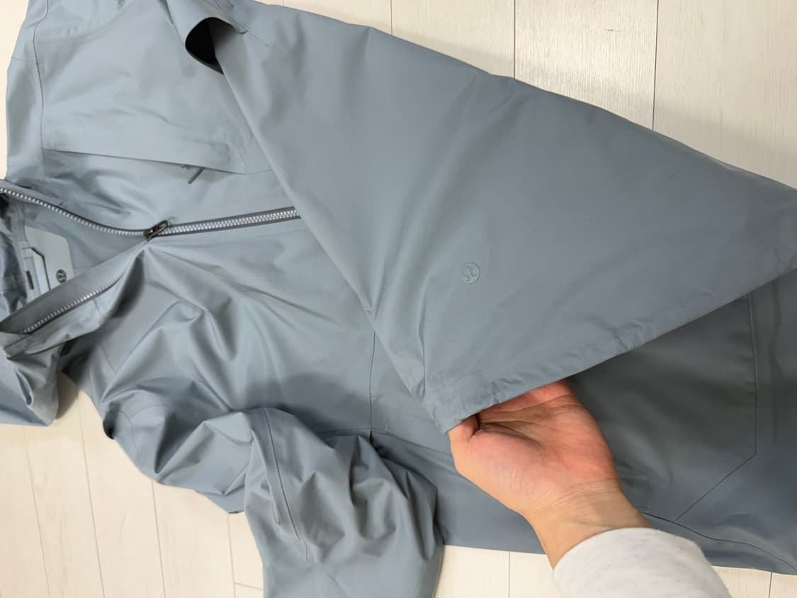 룰루레몬 바람막이 방수 방풍 M 사이즈  상품이미지8