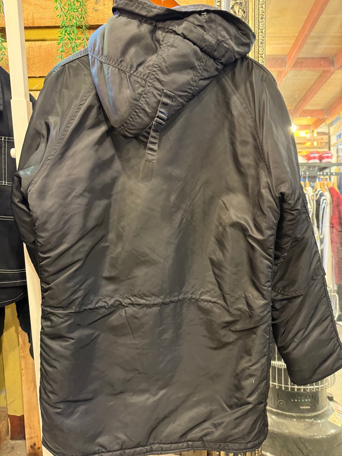 알파인더스트리 N-3B 블랙 파카 상품이미지4