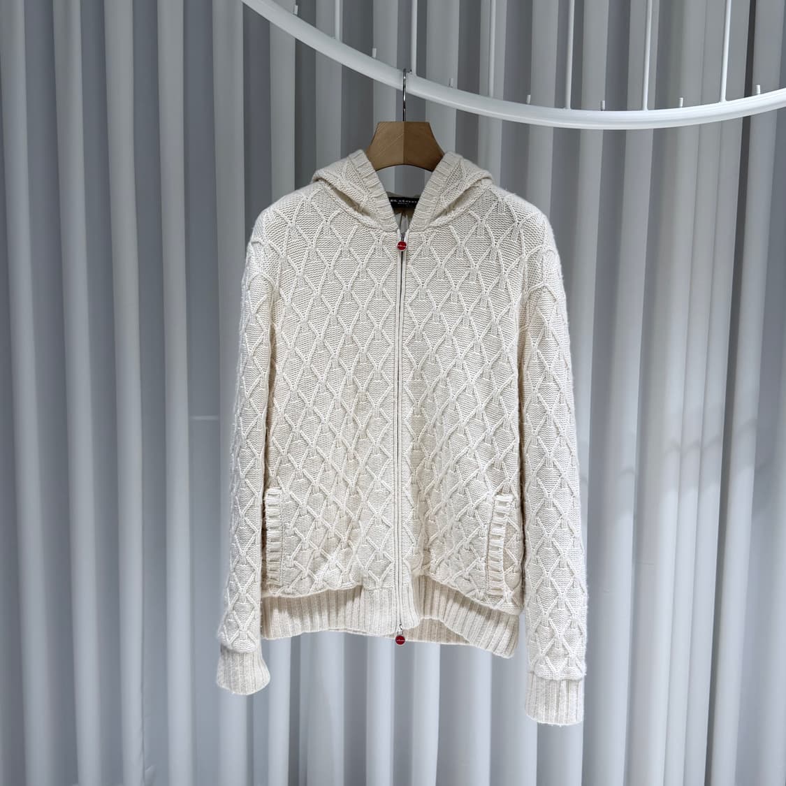 (A+/M) / 키톤 캐시미어 케이블 니트 후드집업 아이보리 상품이미지1