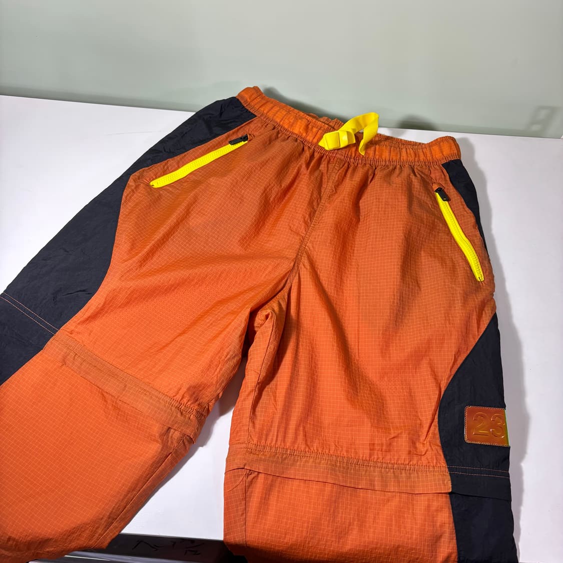 M 나이키 X 조던 다크오렌지 레귤러핏 나일론 우븐팬츠 상품이미지1