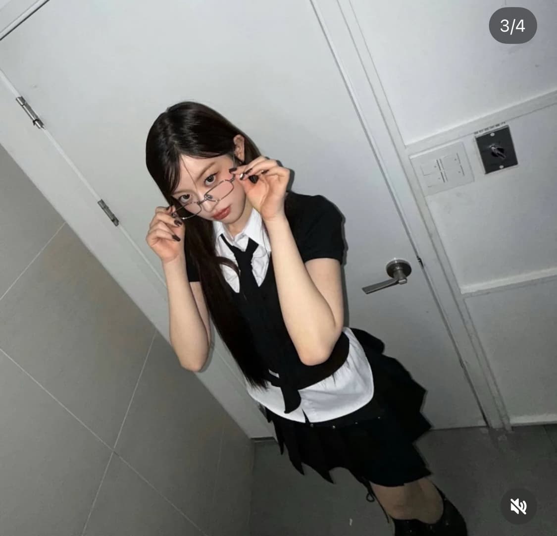 팬시클럽 레이어드 스커트 치마 아일릿 민주 착용 오네갸루 상품이미지4