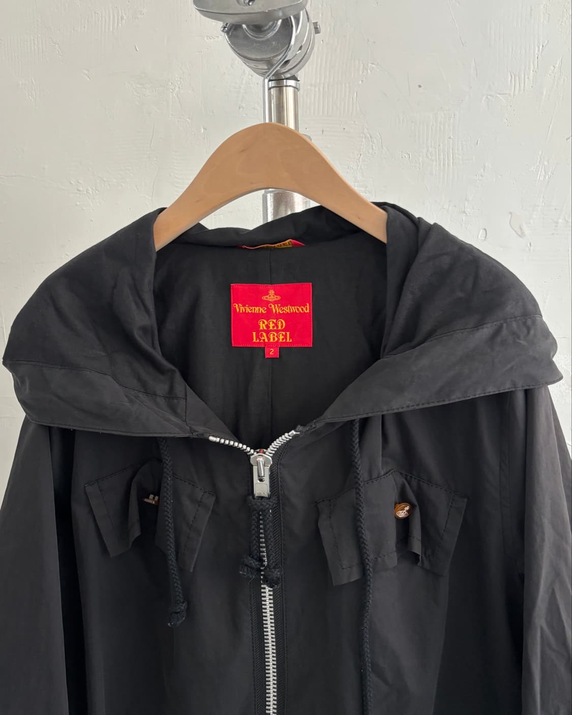 Vivienne Westwood 비비안웨스트우드 레드라벨 블랙 후드 자켓 상품이미지2