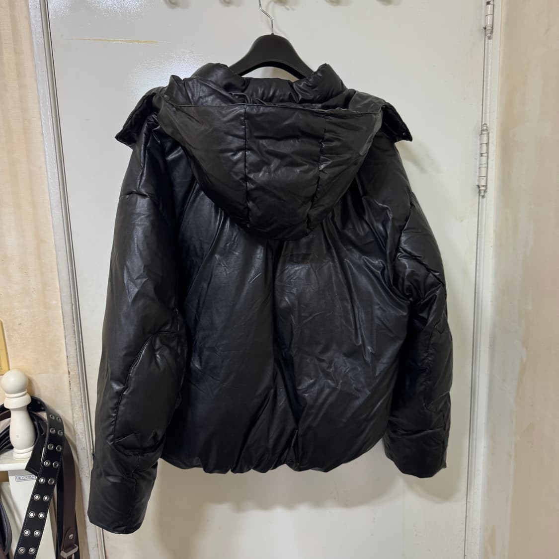 비바스튜디오 가죽 패딩 상품이미지6