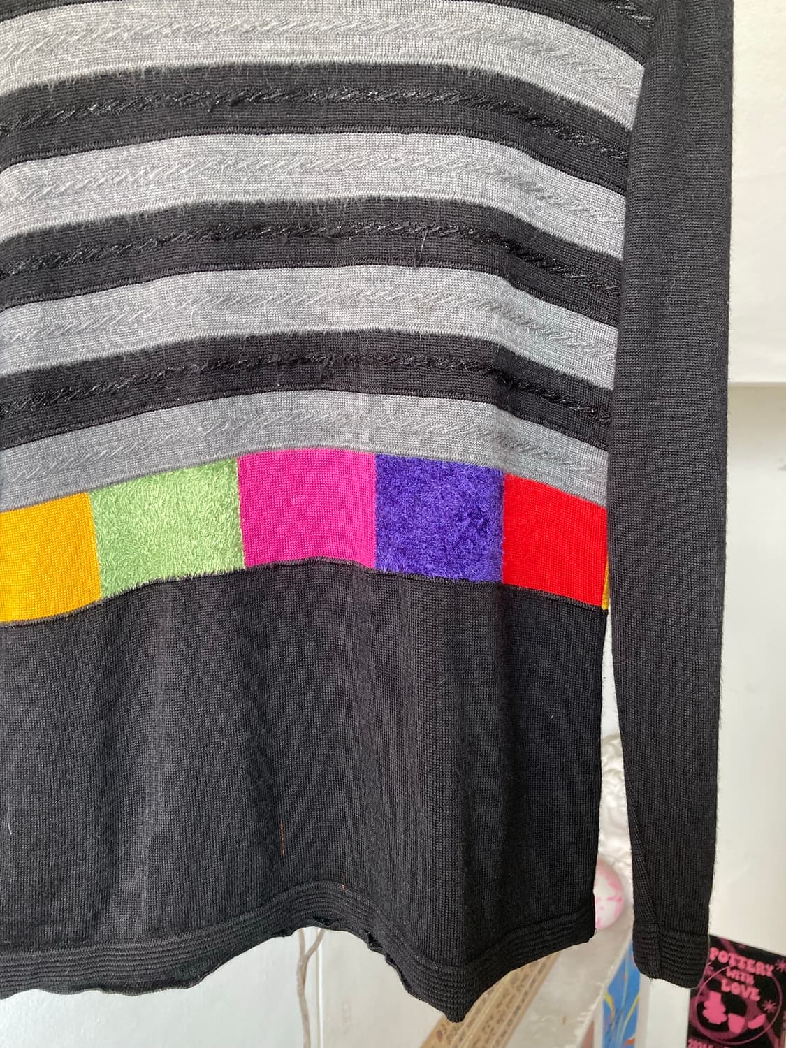 블랙 스트라이프 니트탑 상품이미지3