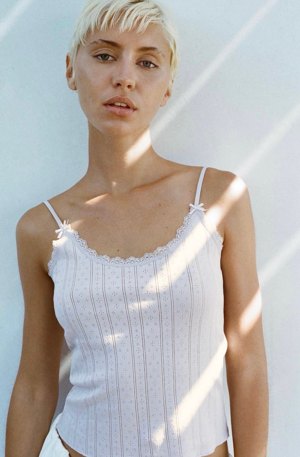 ZARA 자라 레이스 트리밍 포인텔 탑 라벤더, 자라 아일렛 나시 상품이미지1