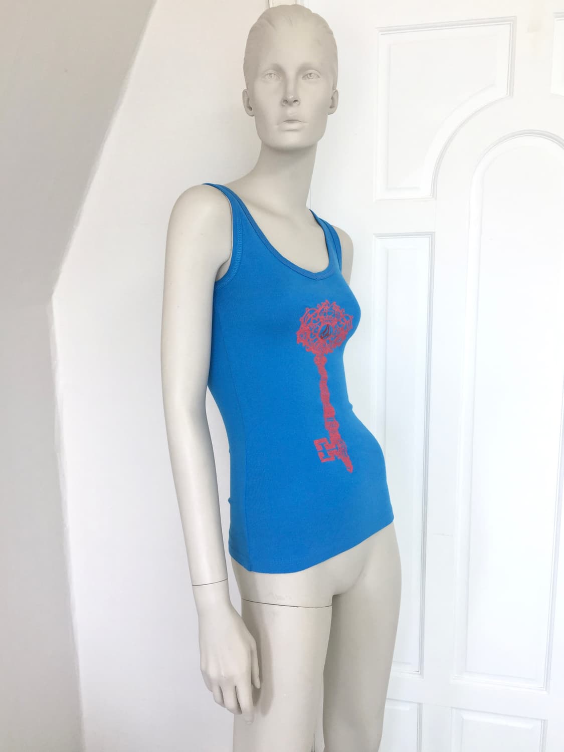 Antique Key Graphic Blue Tank Top 상품이미지2