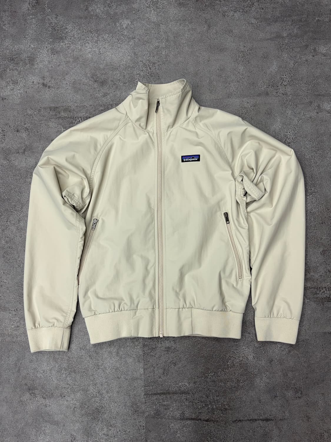 파타고니아 아이보리 쉘 자켓 상품이미지1