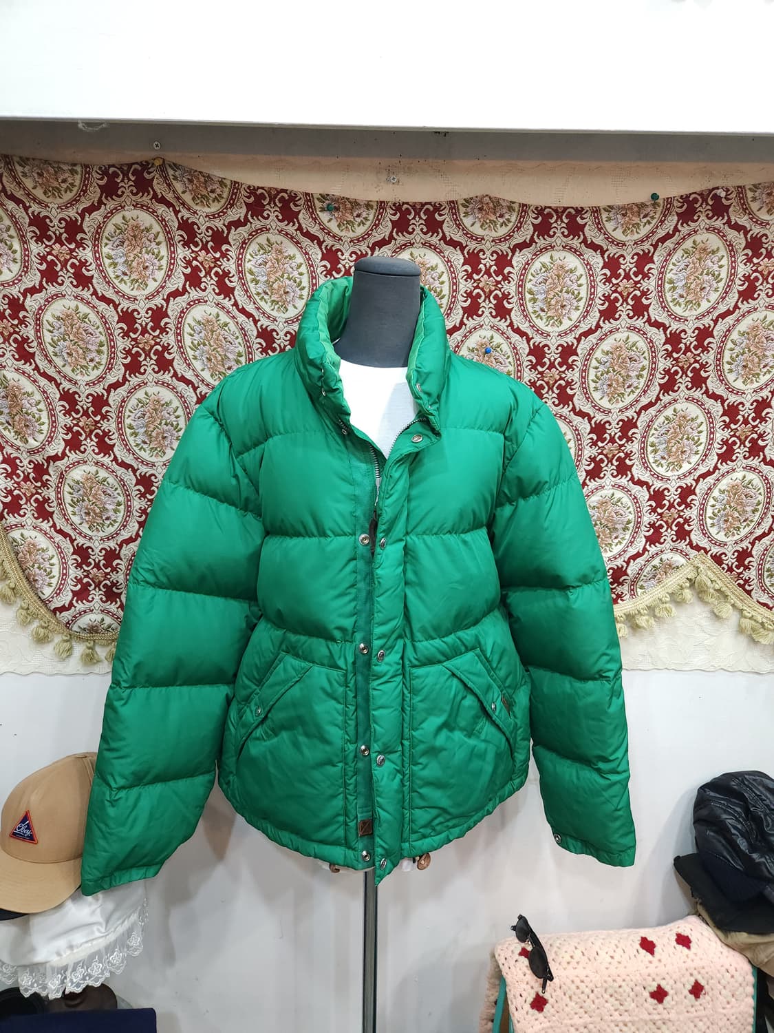 폴로 랄프로렌 그린 푸퍼 다운 자켓
​
 상품이미지1