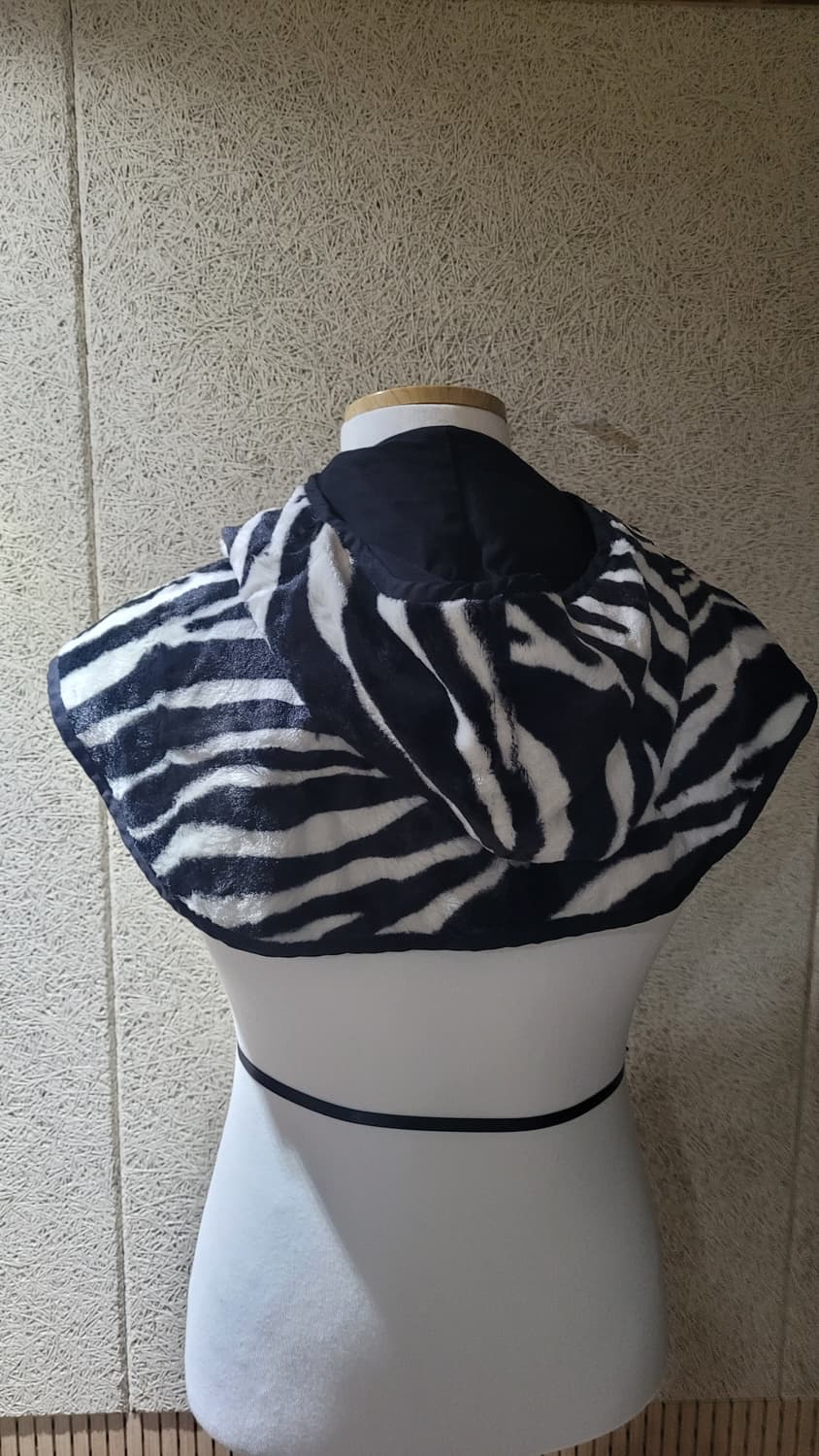 꼼데가르송 옴므플러스 지브라 넥워머 상품이미지3