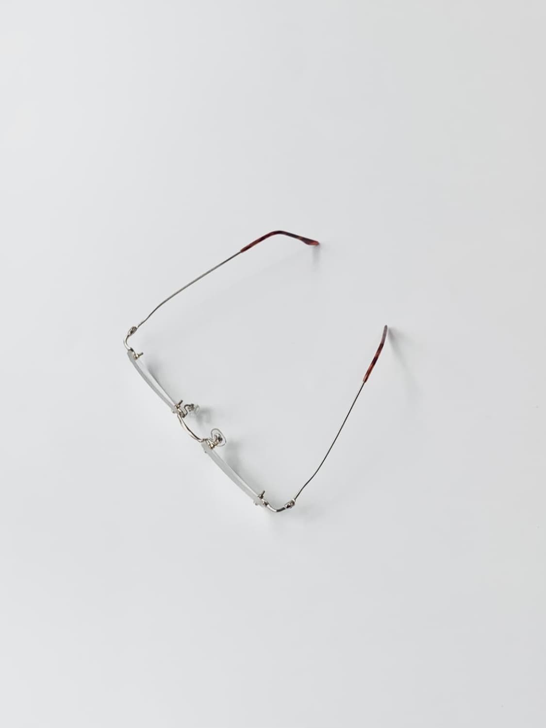 데드스탁  무테 골드 오벌 림리스 안경테 1525 상품이미지4