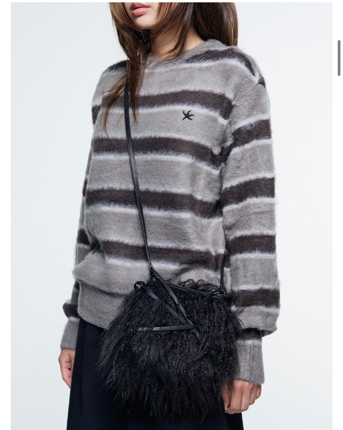 더콜디스트모먼트 크로스백 상품이미지1