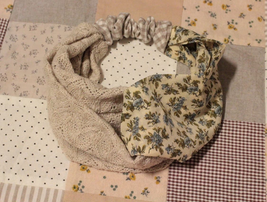 핸드메이드 베이지니트 크로스 헤어밴드 상품이미지1