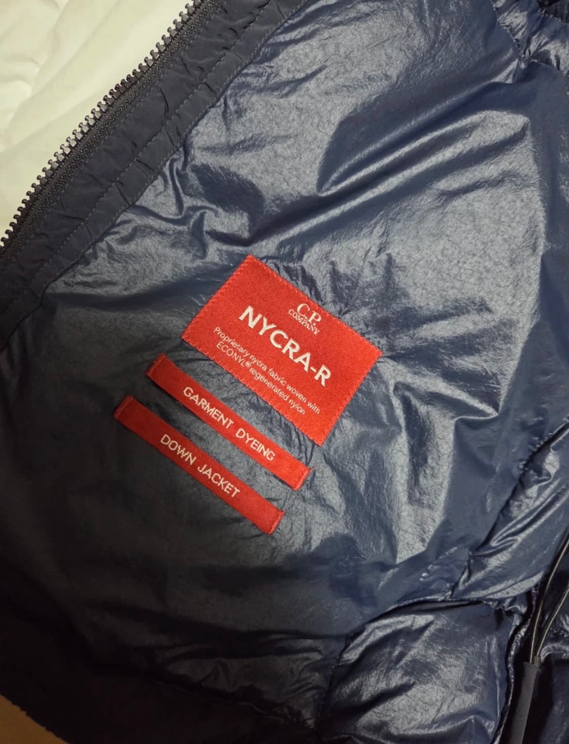 CP컴퍼니 나이크라R 패딩 50 상품이미지5