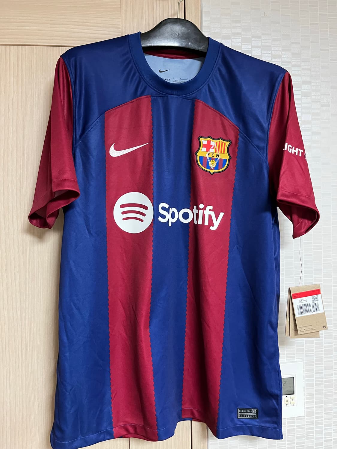 [L,XL] 바르셀로나 23-24 홈 유니폼 새상품 판매 상품이미지6