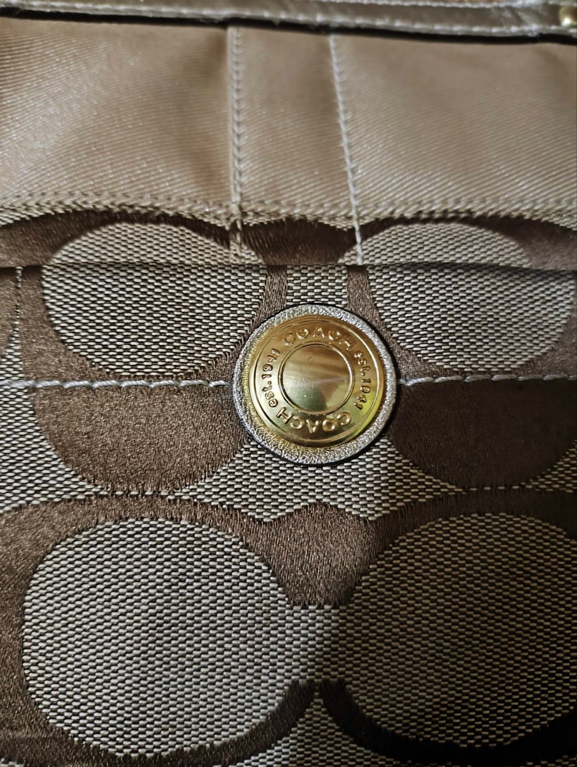 코치 시그니처 패턴 토트백 상품이미지2