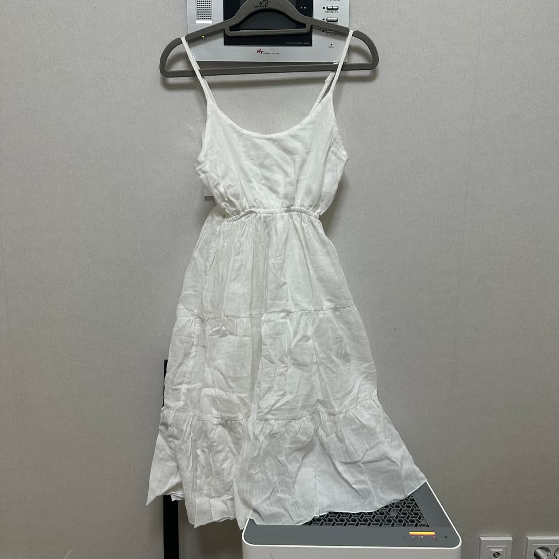 화이트 캉캉 끈나시 롱 원피스 상품이미지2