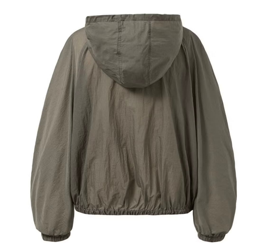 AMOMENTO SHEER NYLON HOODED JUMPER 상품이미지2