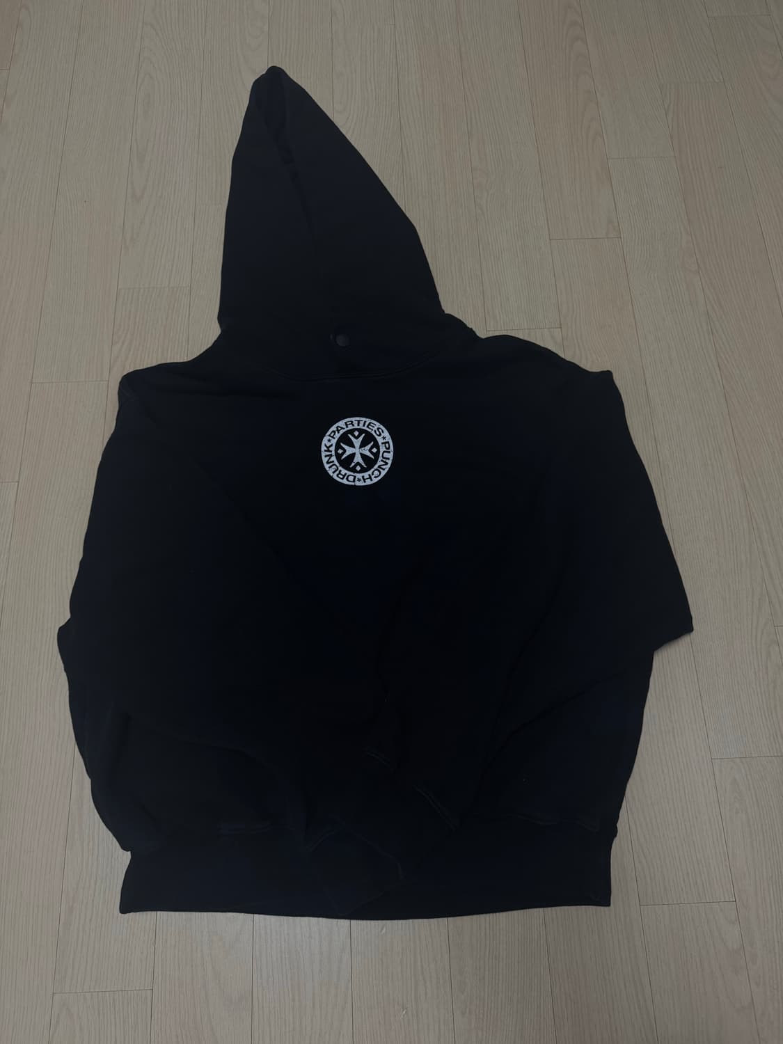 펀치드렁크파티즈 후드티 상품이미지2