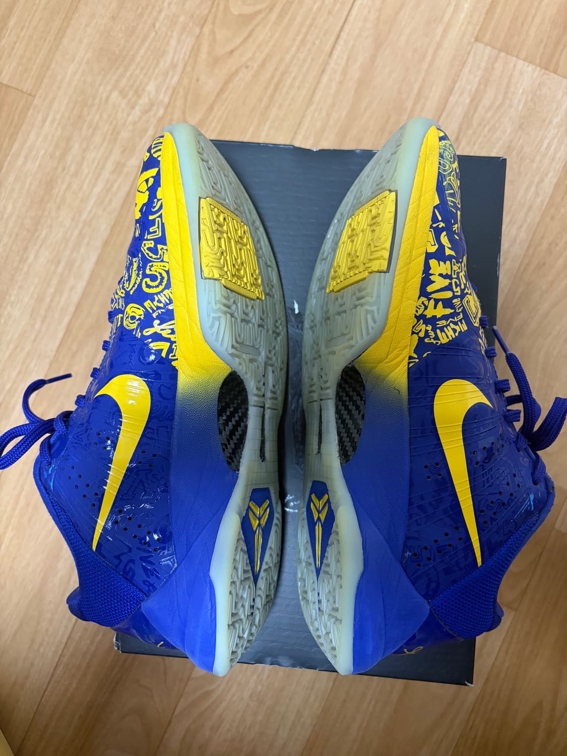 나이키 코비 5 프로트로 5 링스 270 상품이미지3