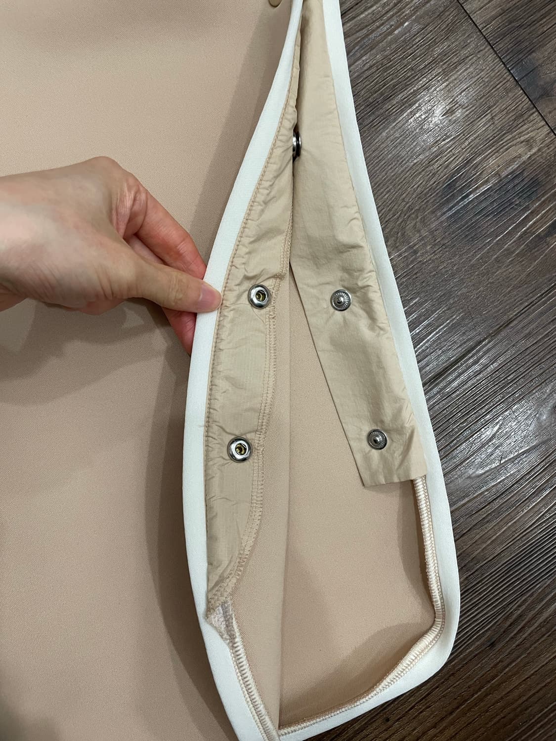 아디다스 스냅버튼 스페이서 팬츠 베이지 상품이미지6