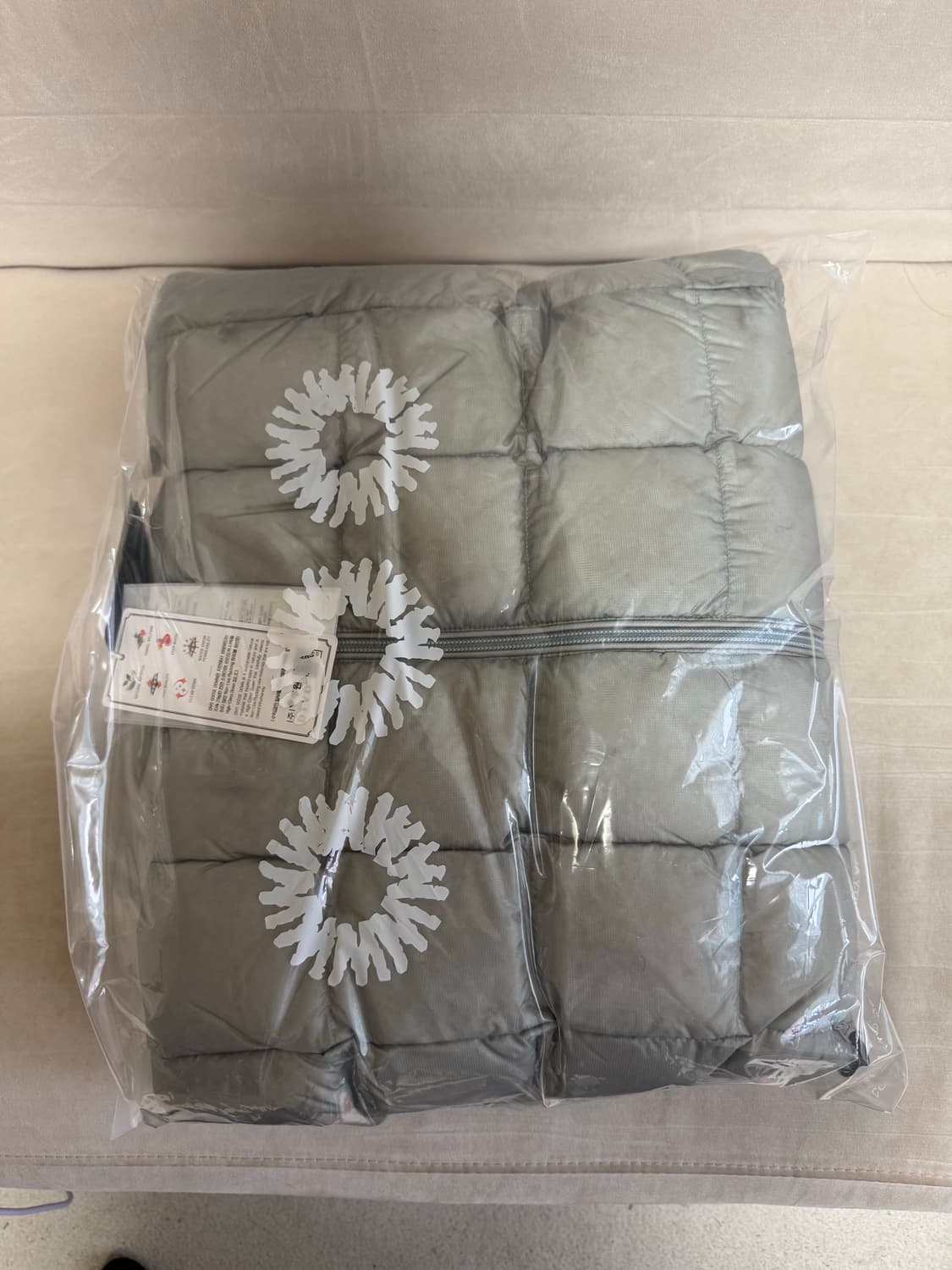 999휴머니티 푸퍼 패딩 라이트그레이 3싸 새상품 상품이미지1