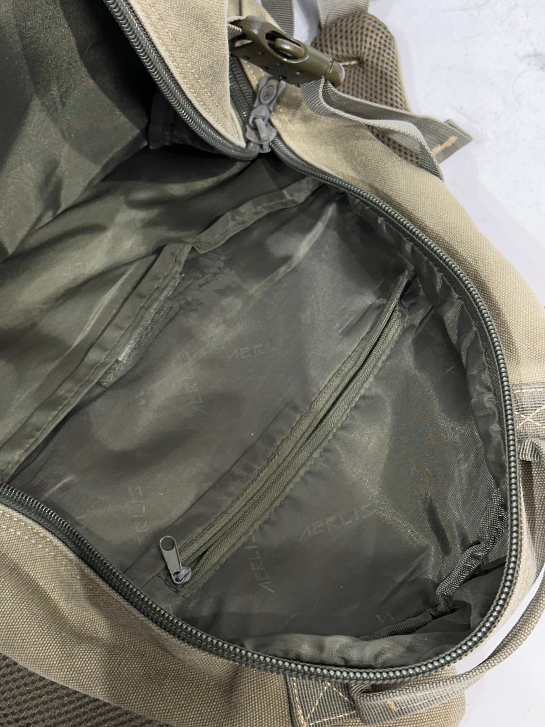일본 빈티지 90s AERLIS 밀리터리 카키 백팩 가방  상품이미지6