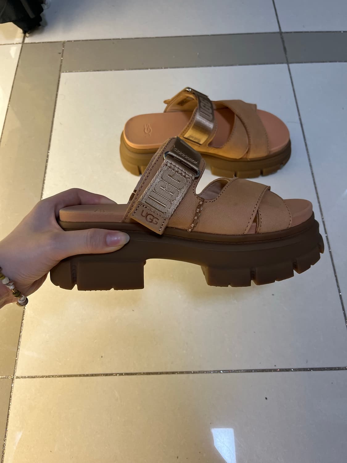 [정품] 어그 UGG W 애쉬톤 슬라이드 상품이미지5