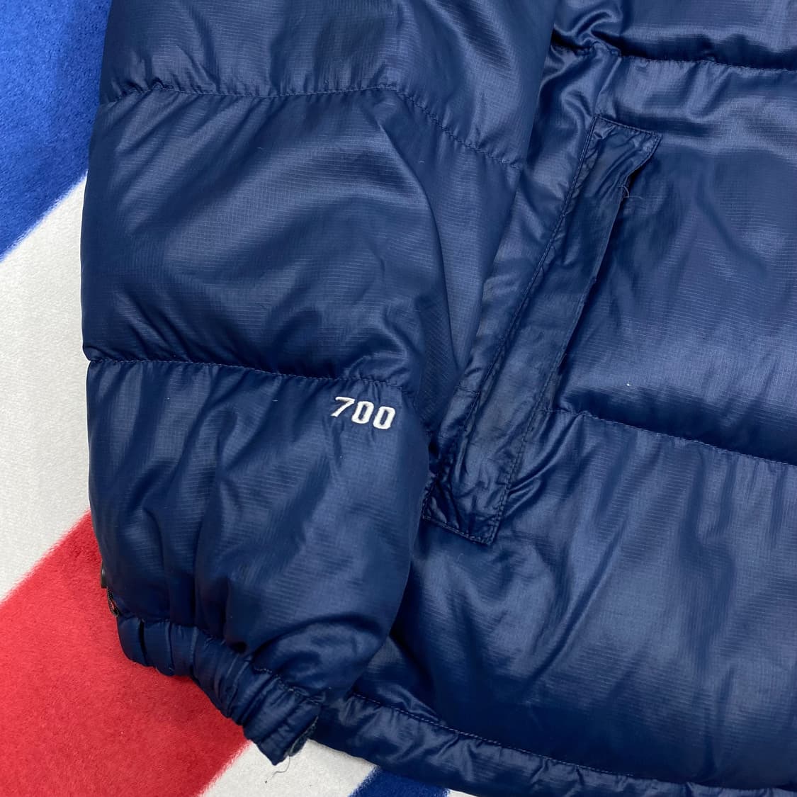 노스페이스 패딩 M 상품이미지4