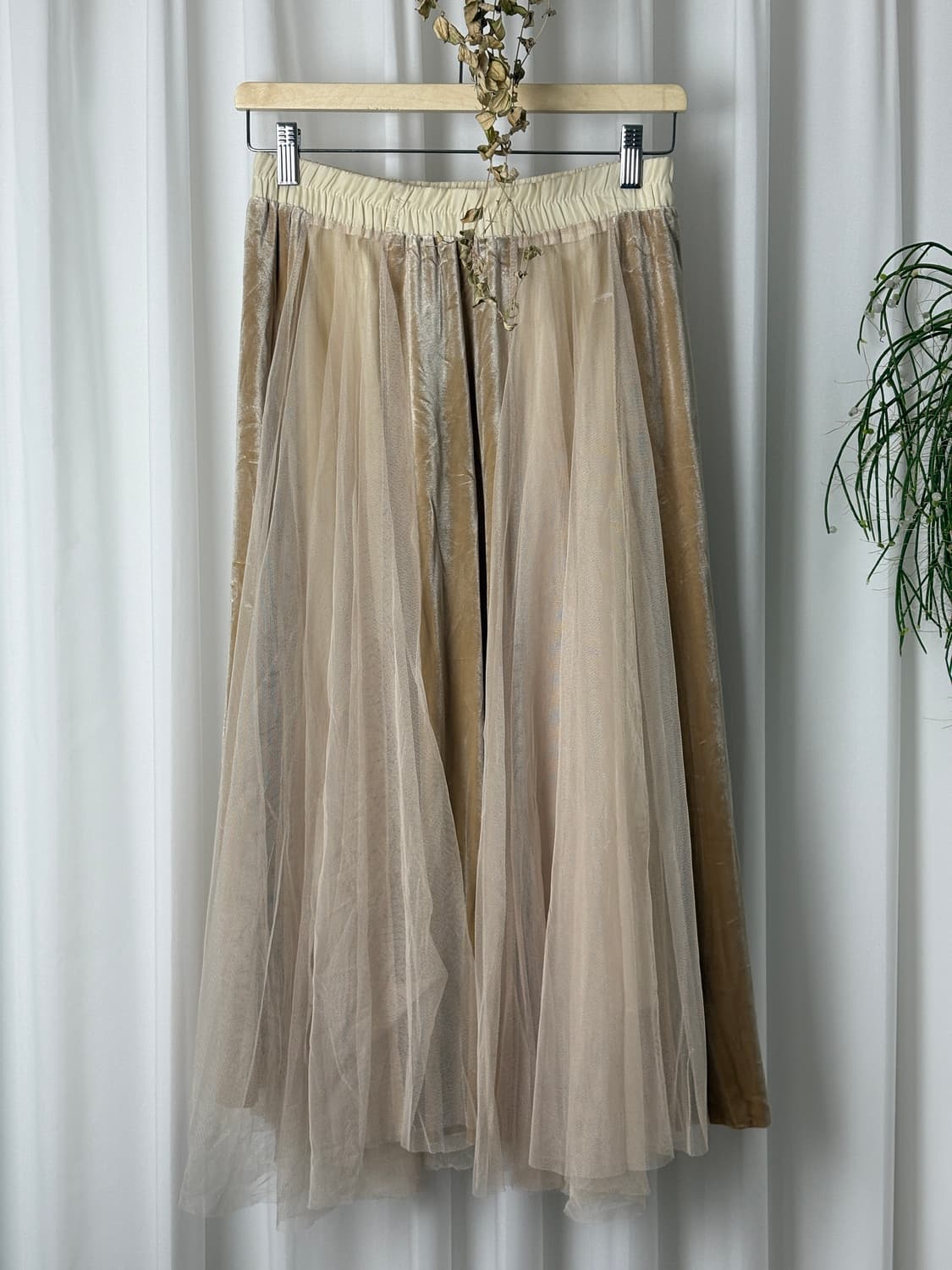 베이지 벨벳 뮤즈 플레어 스커트 상품이미지5