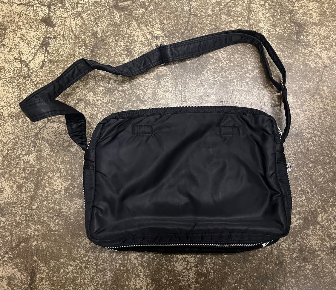 요시다 포터 탱커 블랙 메신저백 숄더백 상품이미지3