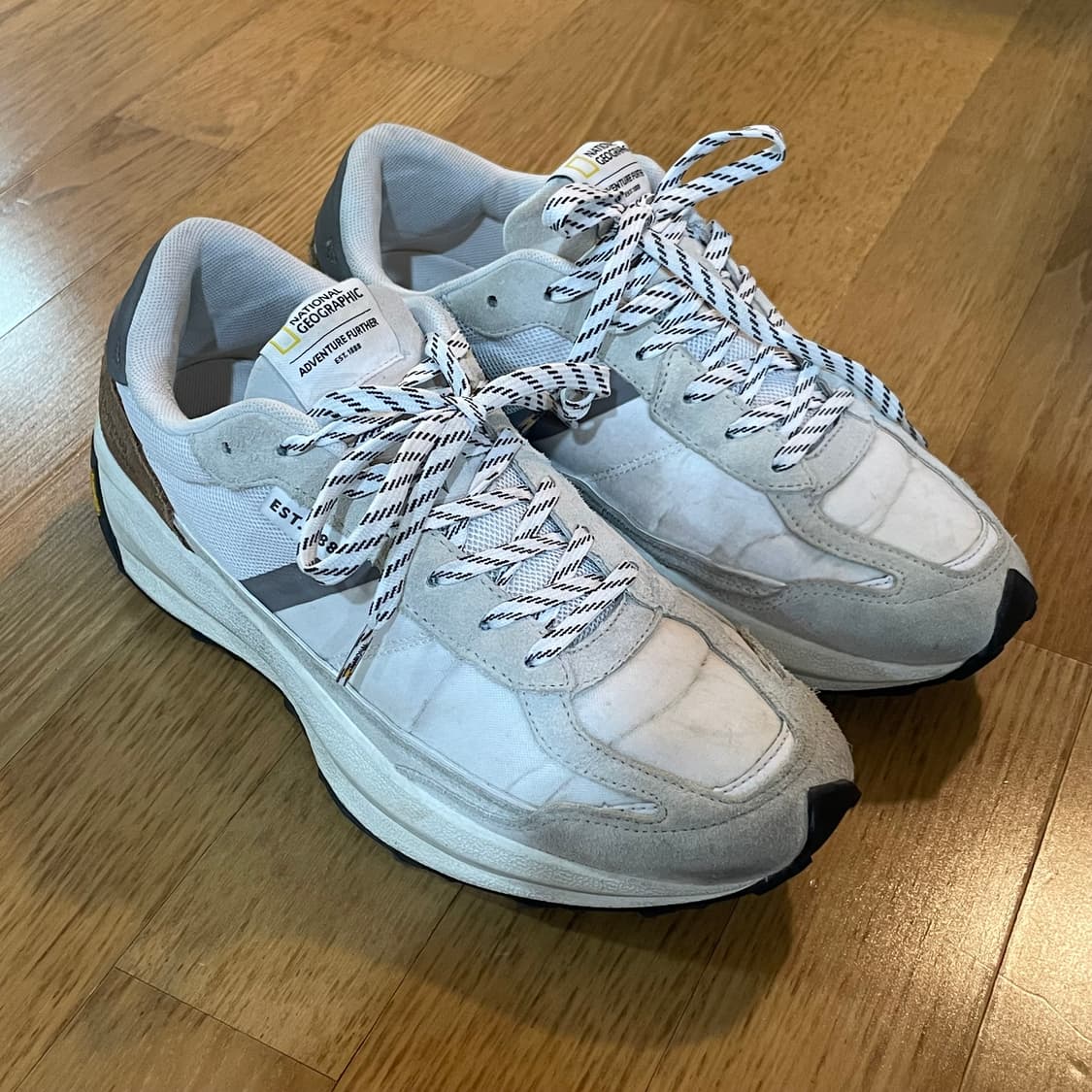 내셔널지오그래픽 스니커즈 275 상품이미지1