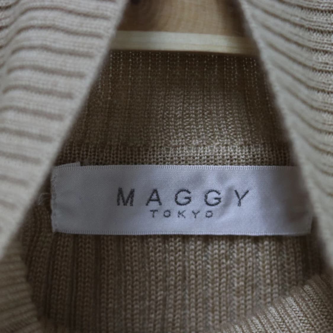 MAGGY 울 혼방 버클 터틀넥 니트 63217 상품이미지9