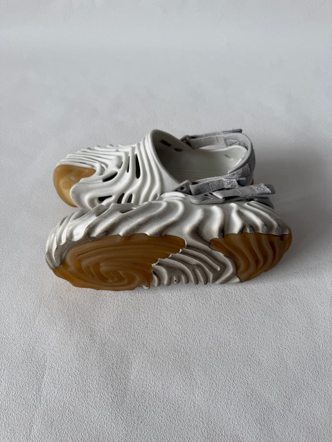 [m7, w9]크록스 X 살레헤 벰버리 폴렉스 클로그 상품이미지5